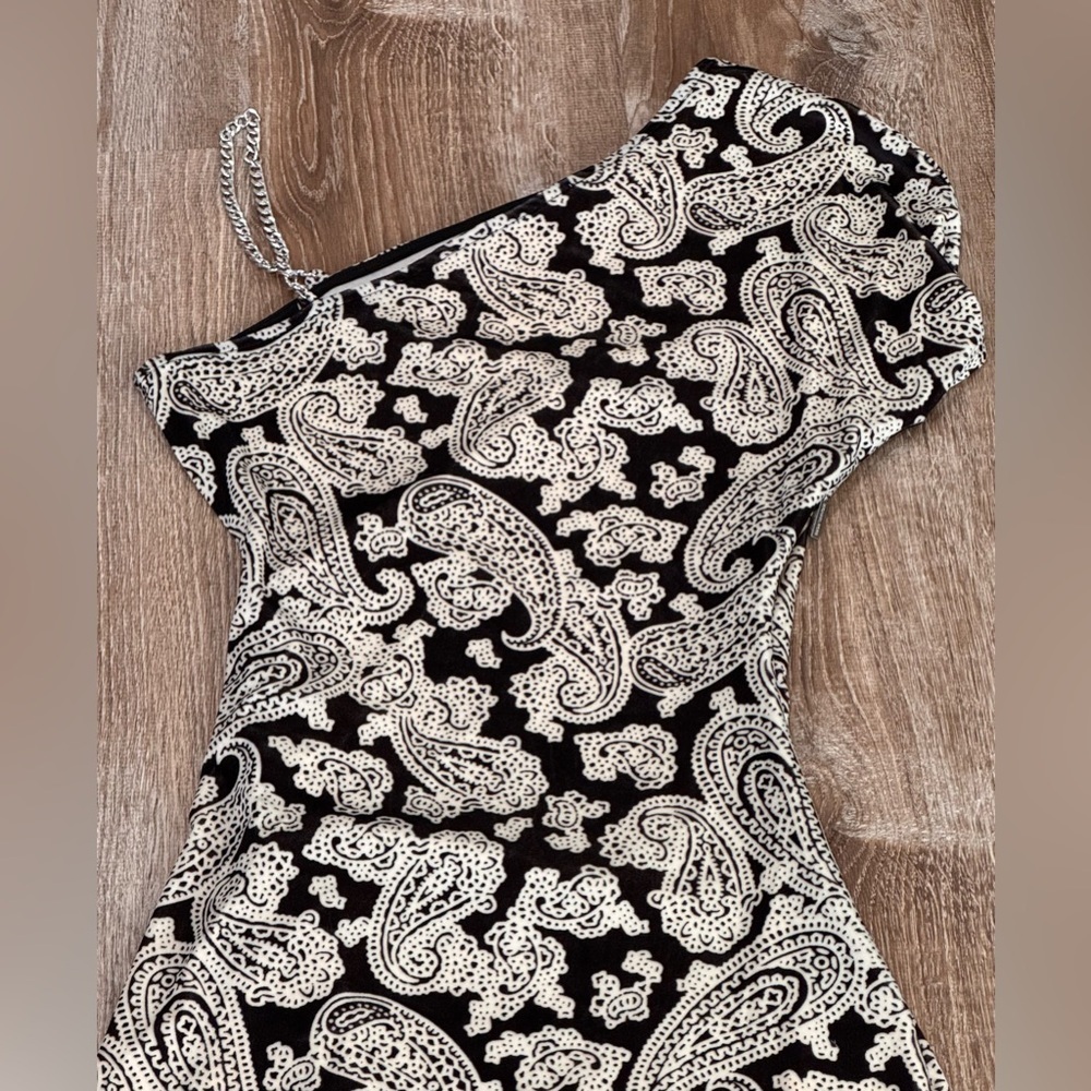 MICHAEL MICHAEL KORS Paisley Velvet One-Shoulder Dress - Picture 6 of 6